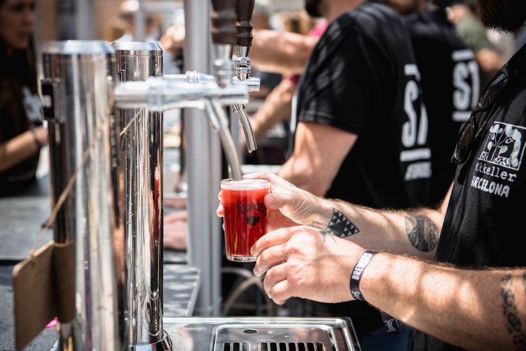 Pouring beer at Madrid Beer & Music Festival
